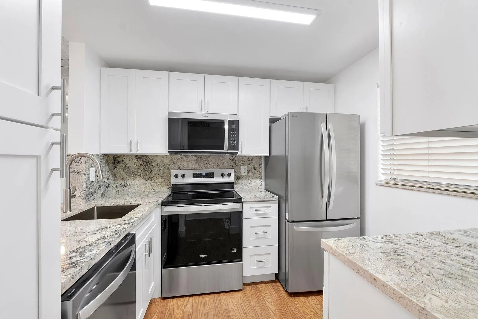 9450 Poinciana Place # 211, Davie, FL 33324