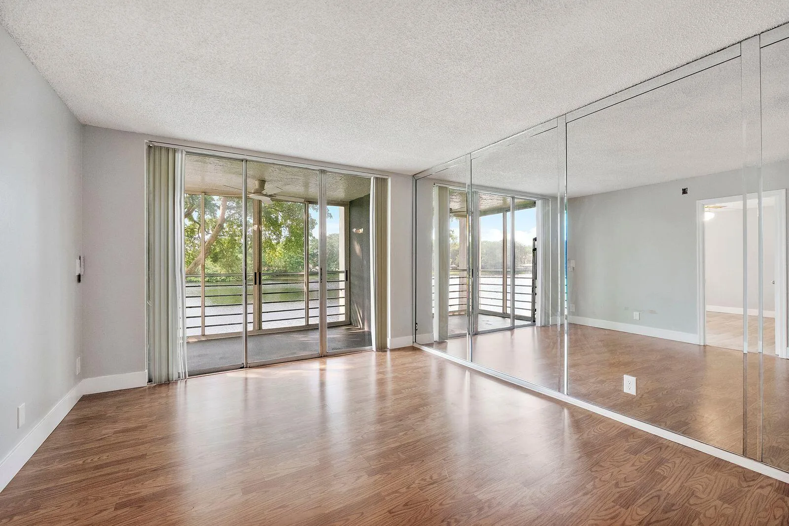 9450 Poinciana Place # 211, Davie, FL 33324 photo 4