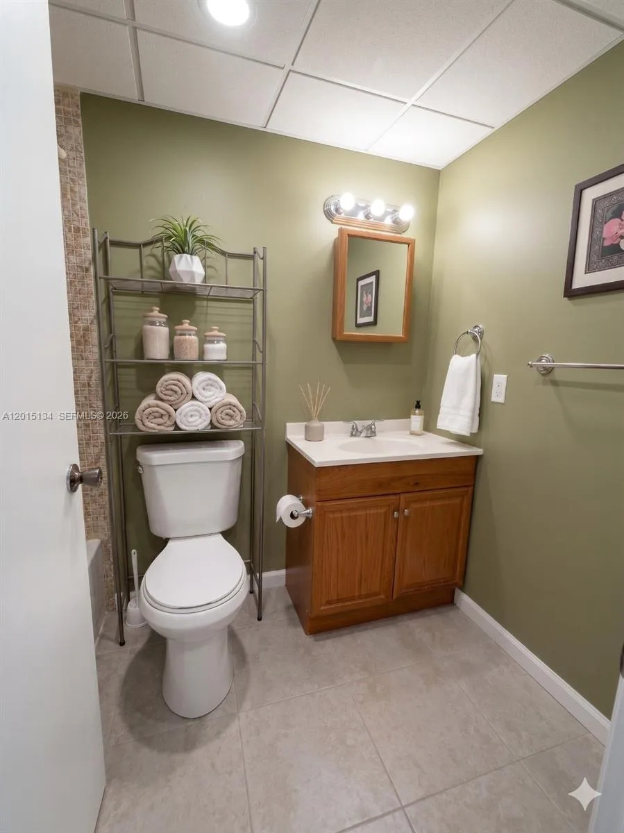 416 Burgundy I # I, Delray Beach, FL 33484 photo 12