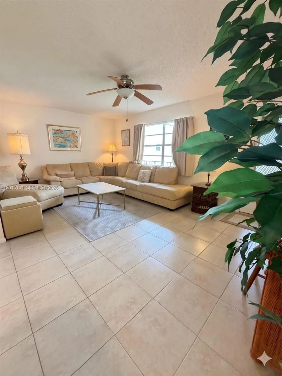 416 Burgundy I # I, Delray Beach, FL 33484 photo 6