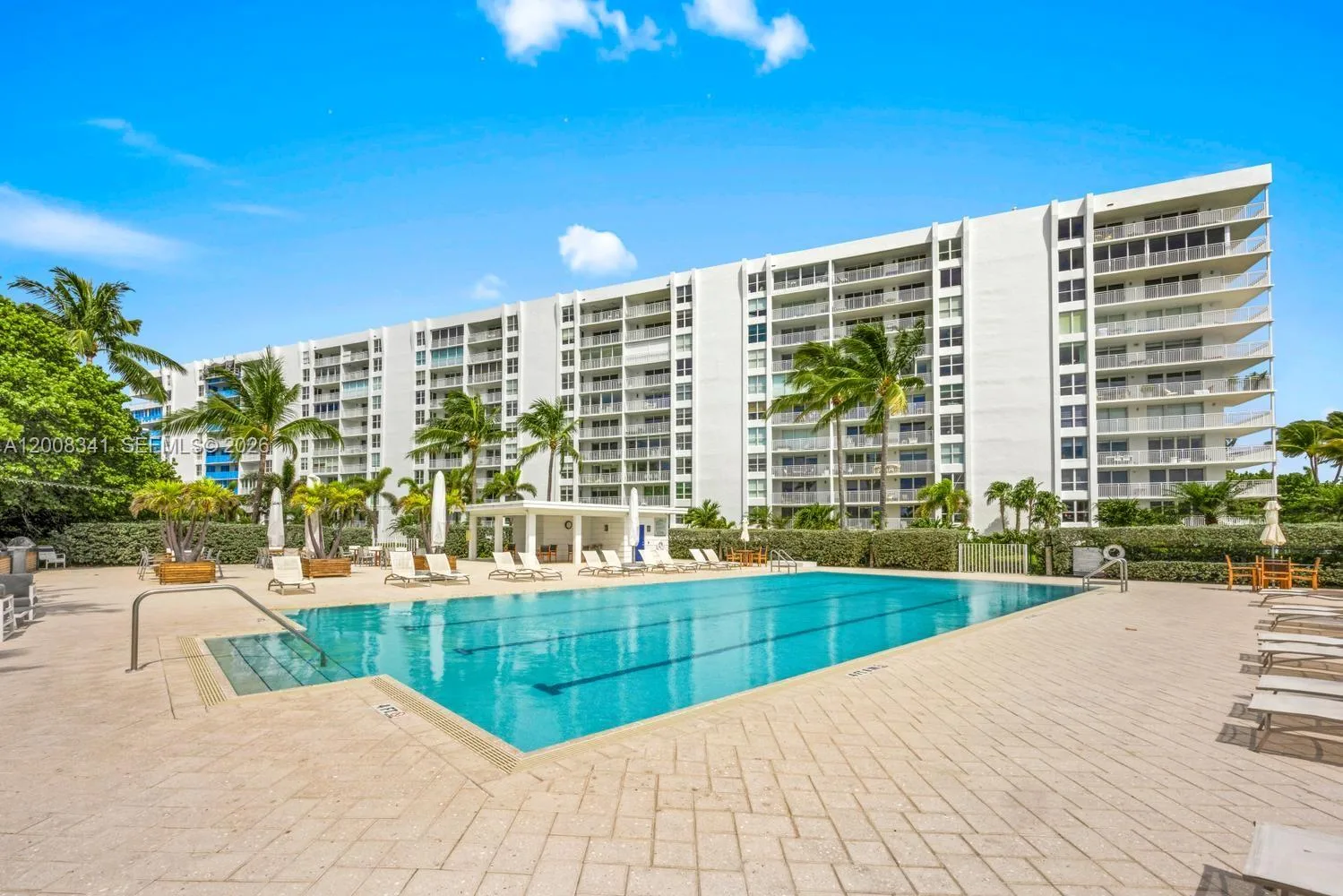 607 Ocean Dr # 11K, Key Biscayne, FL 33149 photo 2