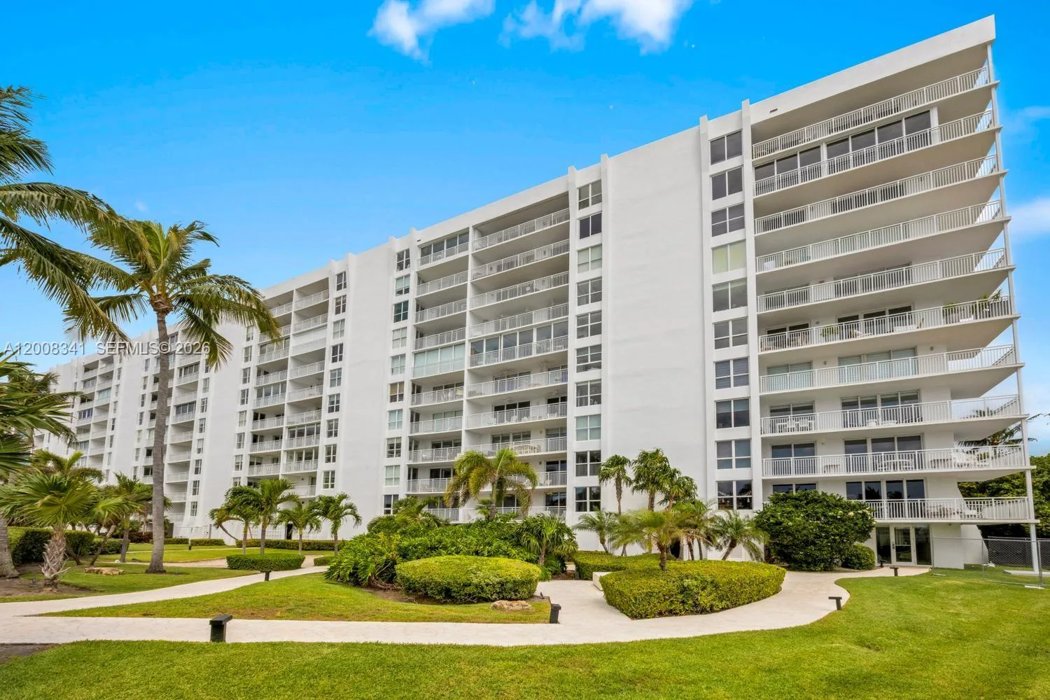 607 Ocean Dr # 11K, Key Biscayne, FL 33149 photo 3