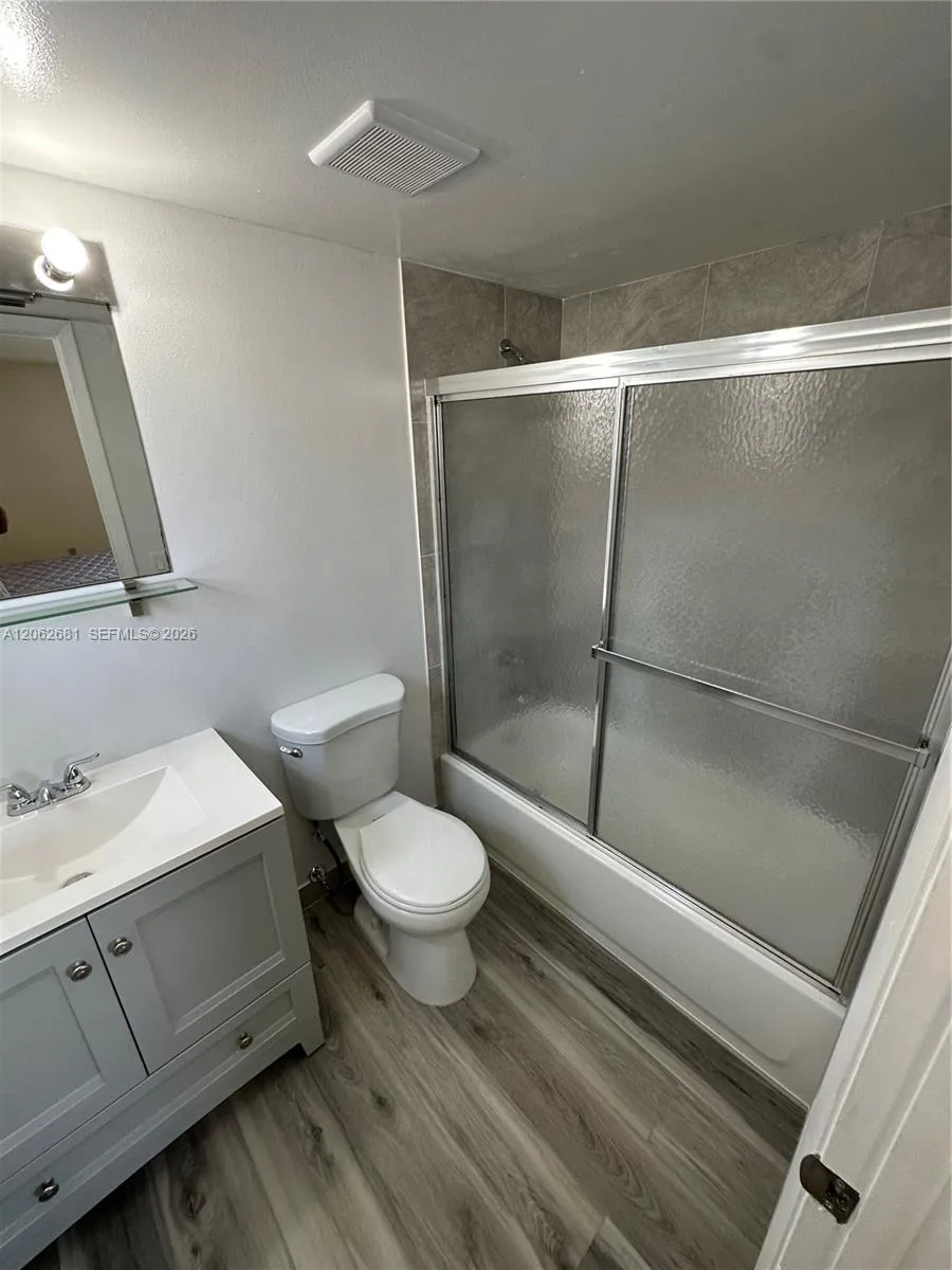 8005 SW 107th Ave # 222, Miami, FL 33173 photo 8
