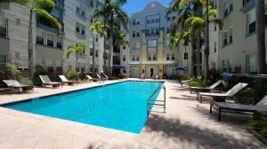 533 NE 3rd Avenue # 415, Fort Lauderdale, FL 33301 photo 2