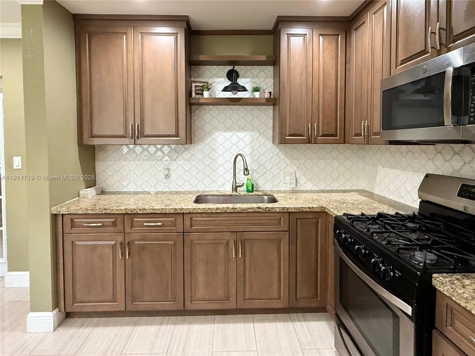 610 NW 17th St, Homestead, FL 33030 photo 11