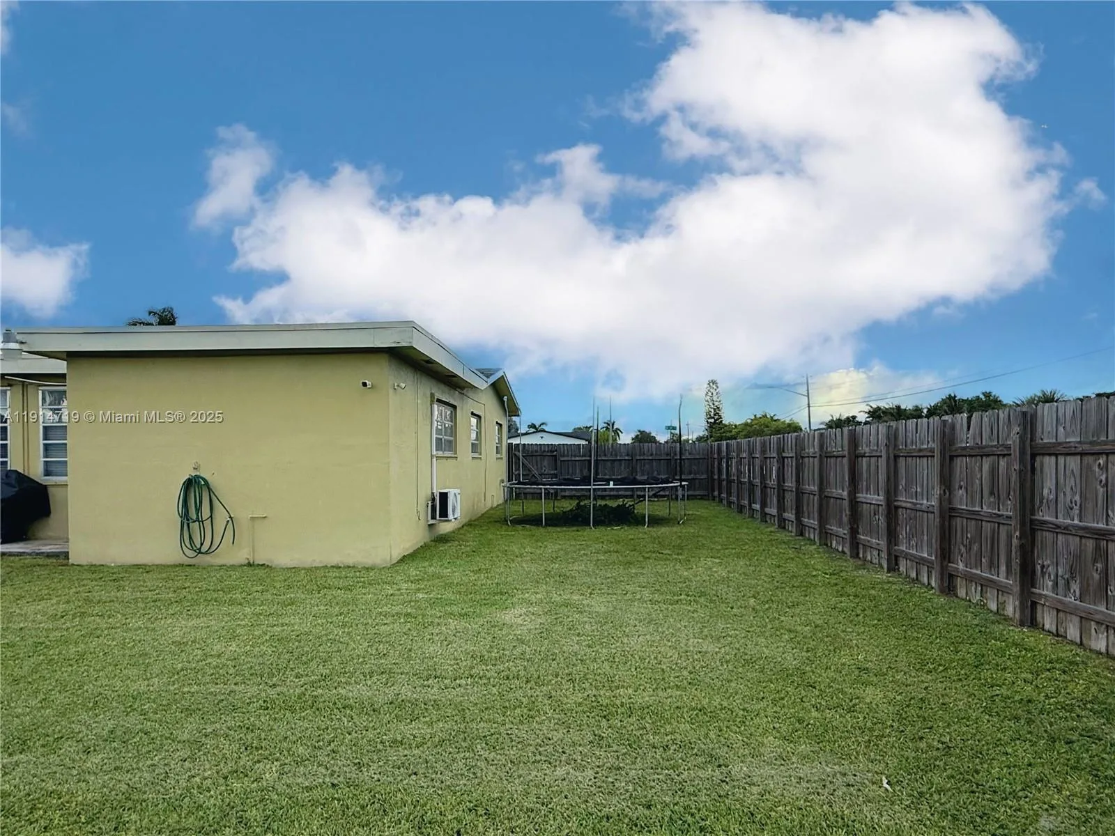 610 NW 17th St, Homestead, FL 33030 photo 6