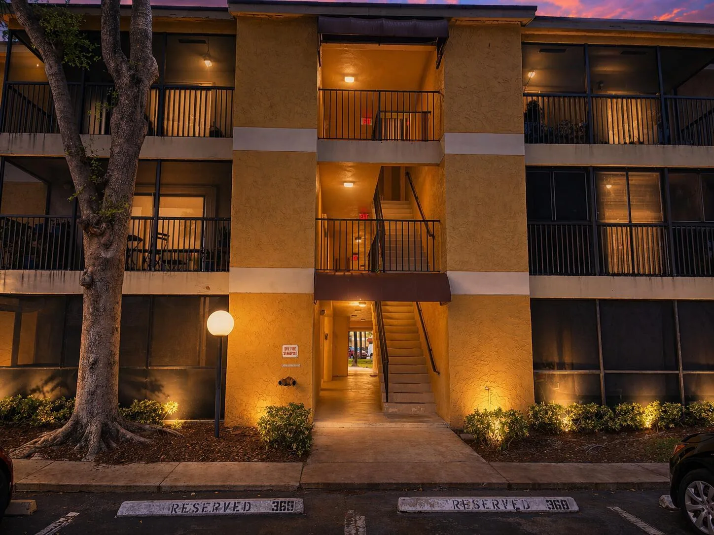 3083 N Oakland Forest Drive # 308, Oakland Park, FL 33309