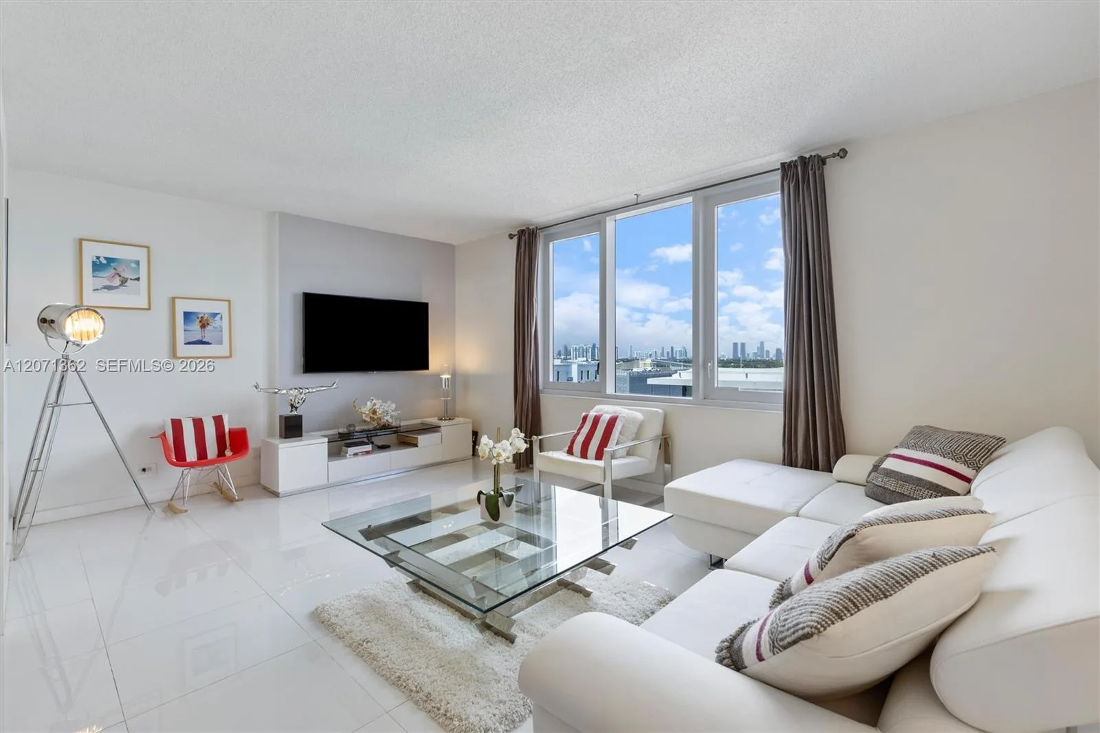 2301 collins ave # 931, Miami Beach, FL 33139