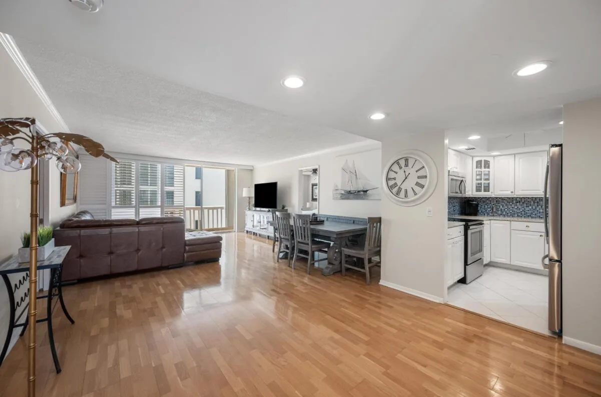 3570 S OCEAN Boulevard # 509, South Palm Beach, FL 33480 photo 8