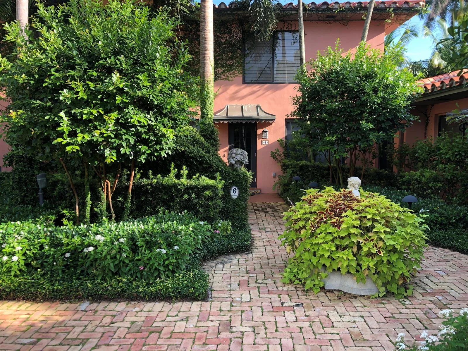 226 Chilean Avenue # 4, Palm Beach, FL 33480