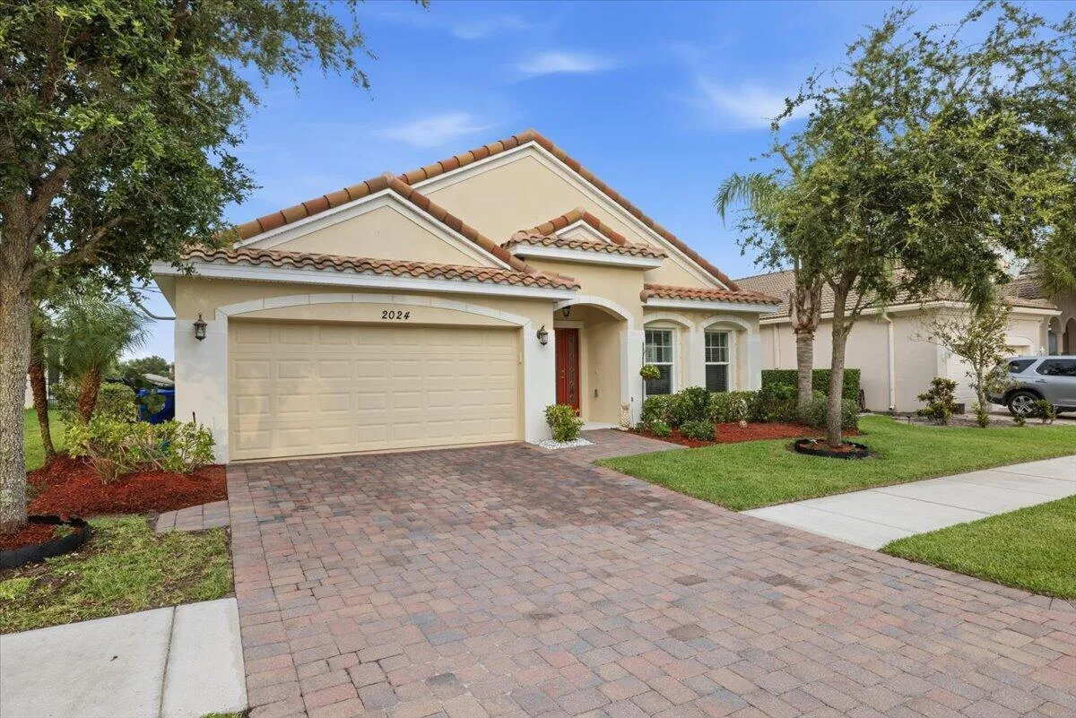 2024 Albany Terrace SW, Vero Beach, FL 32968 photo 3