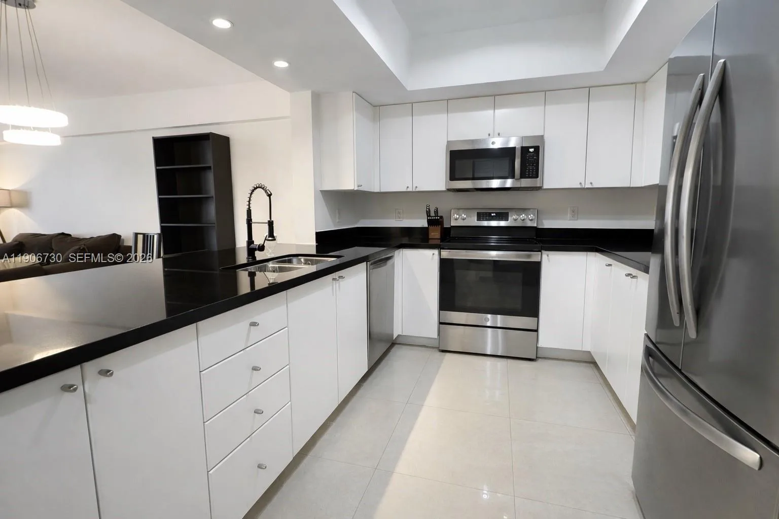 17375 Collins Ave # 1505, Sunny Isles Beach, FL 33160 photo 3