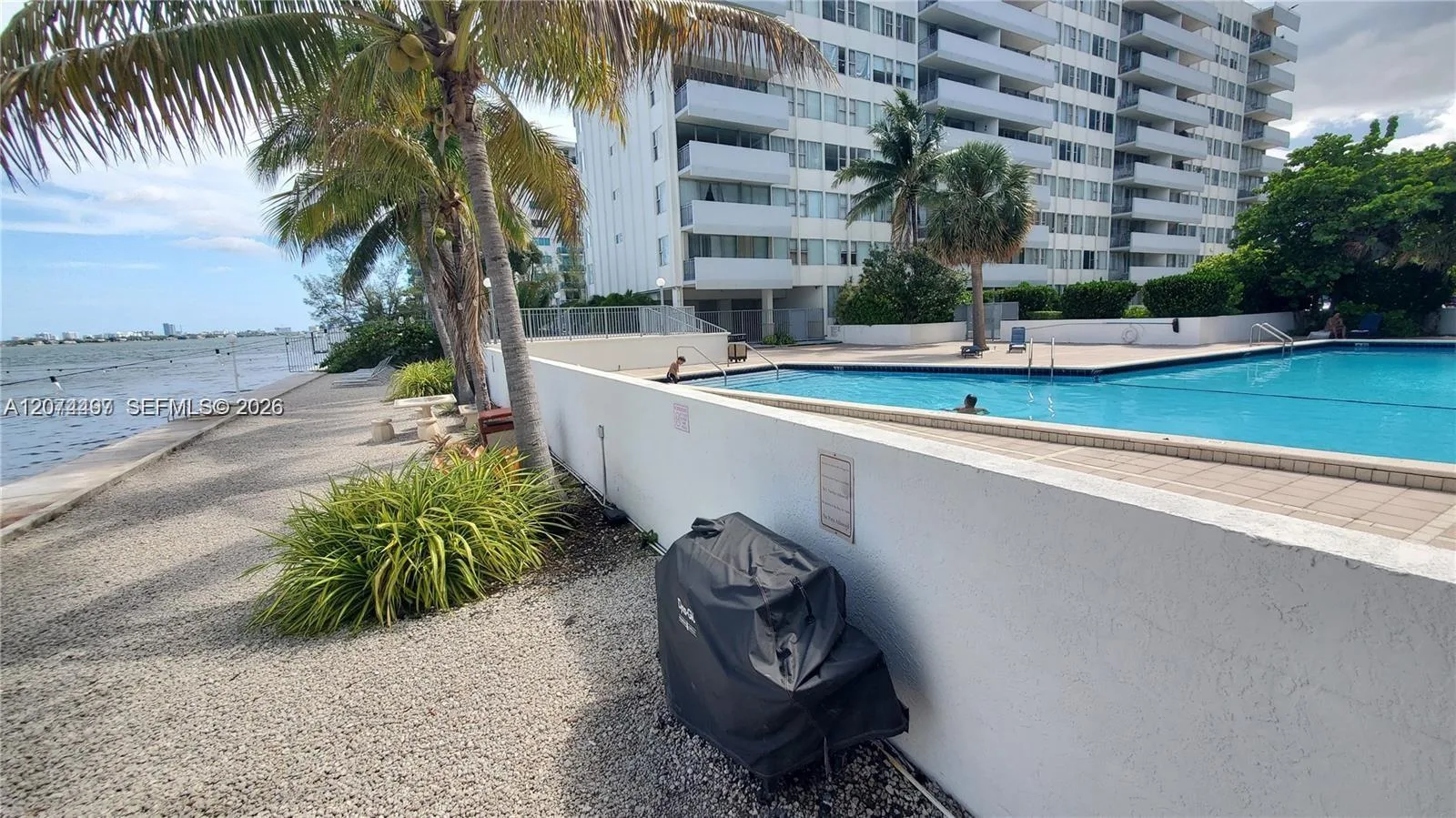 7545 E Treasure Dr # 1A, North Bay Village, FL 33141 photo 3