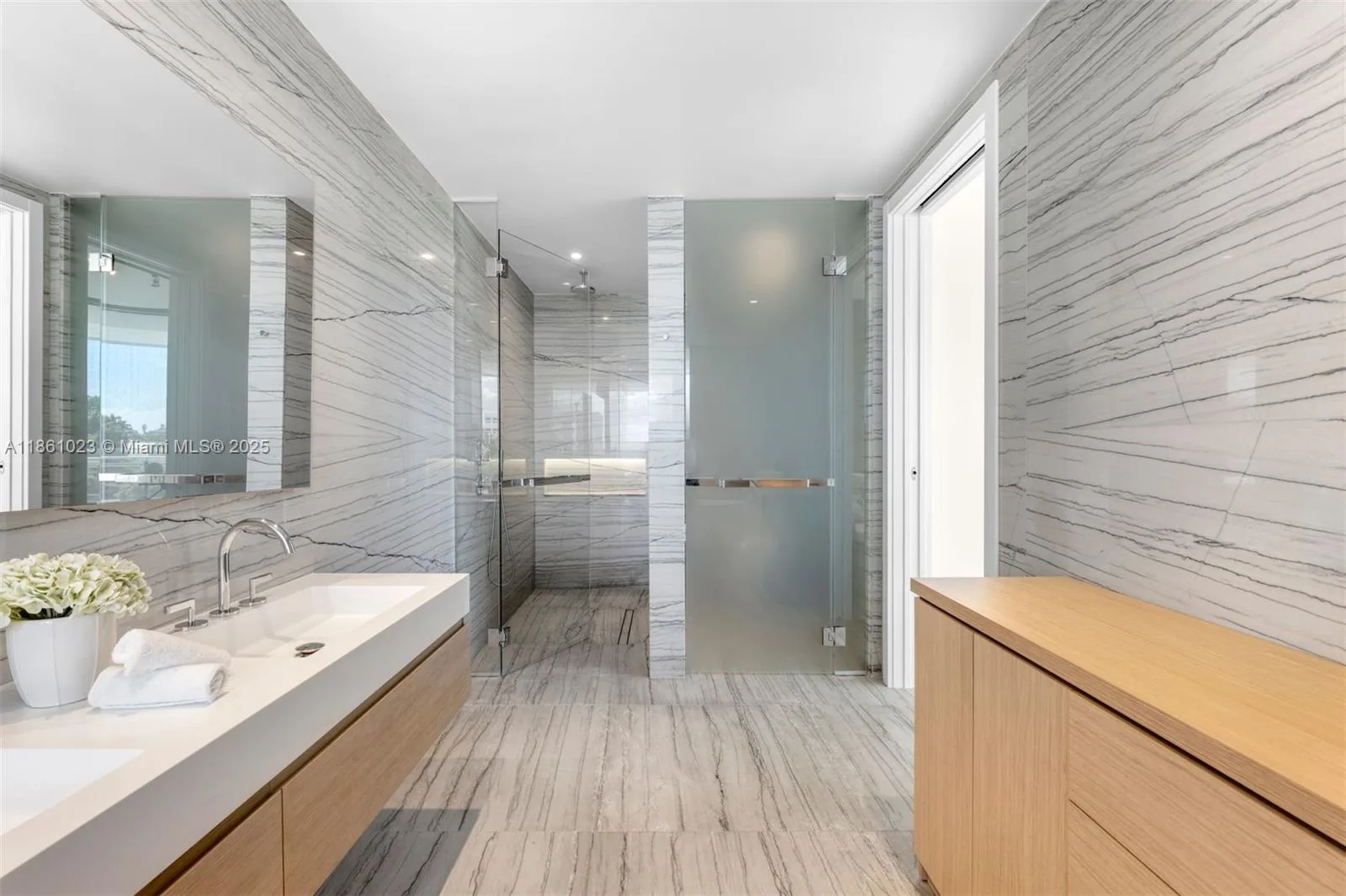 8701 Collins Ave # 306, Miami Beach, FL 33154 photo 12