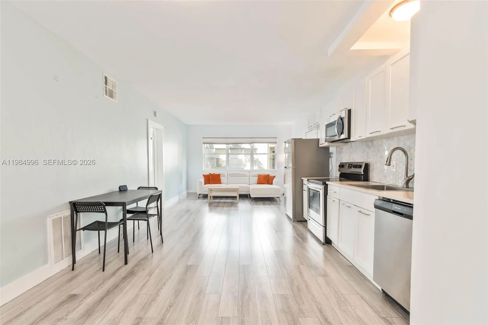 1275 Marseille Dr # 35, Miami Beach, FL 33141 photo 2