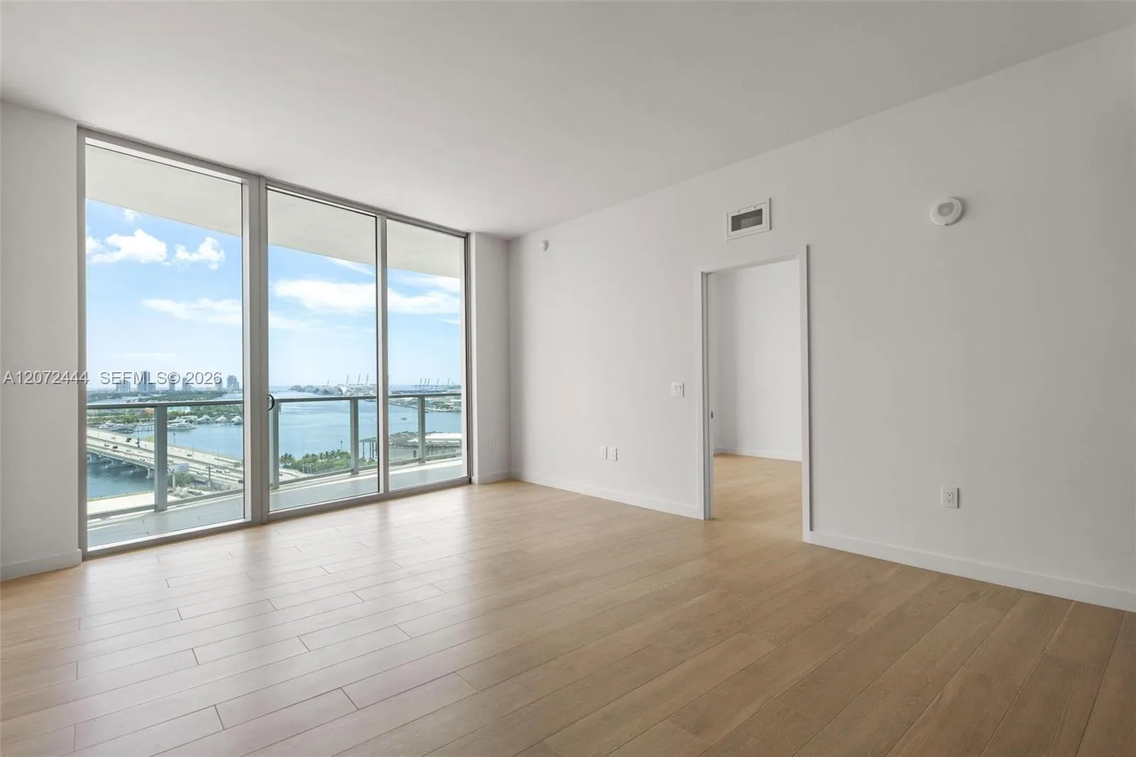 1400 Biscayne Blvd # 1903, Miami, FL 33132 photo 6