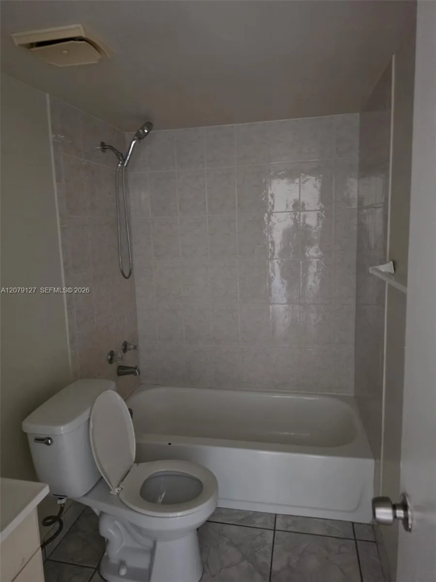 19715 SW 114th Ave # 356-12, Miami, FL 33157 photo 3