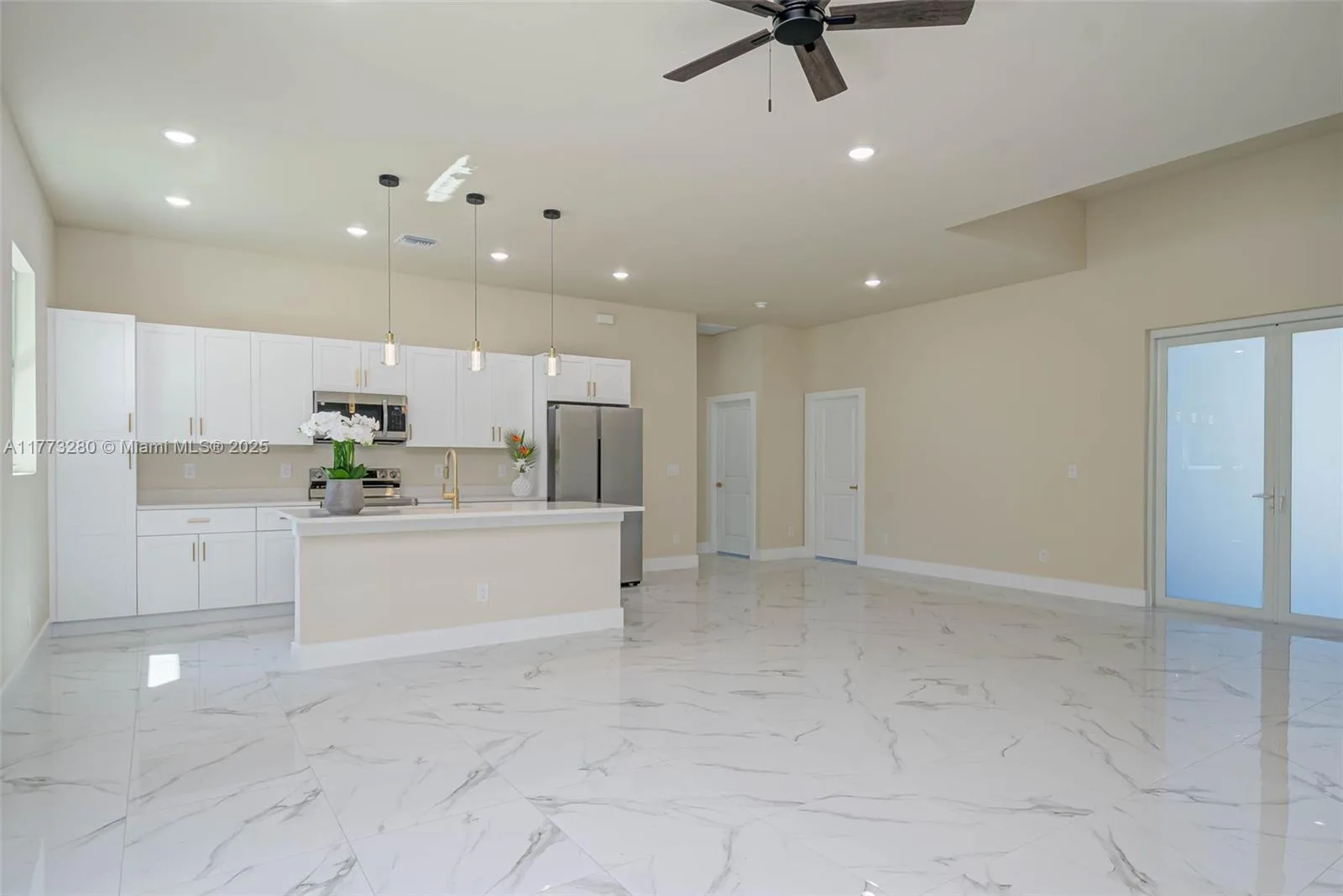 3305 71st St W, Lehigh Acres, FL 33971 photo 4