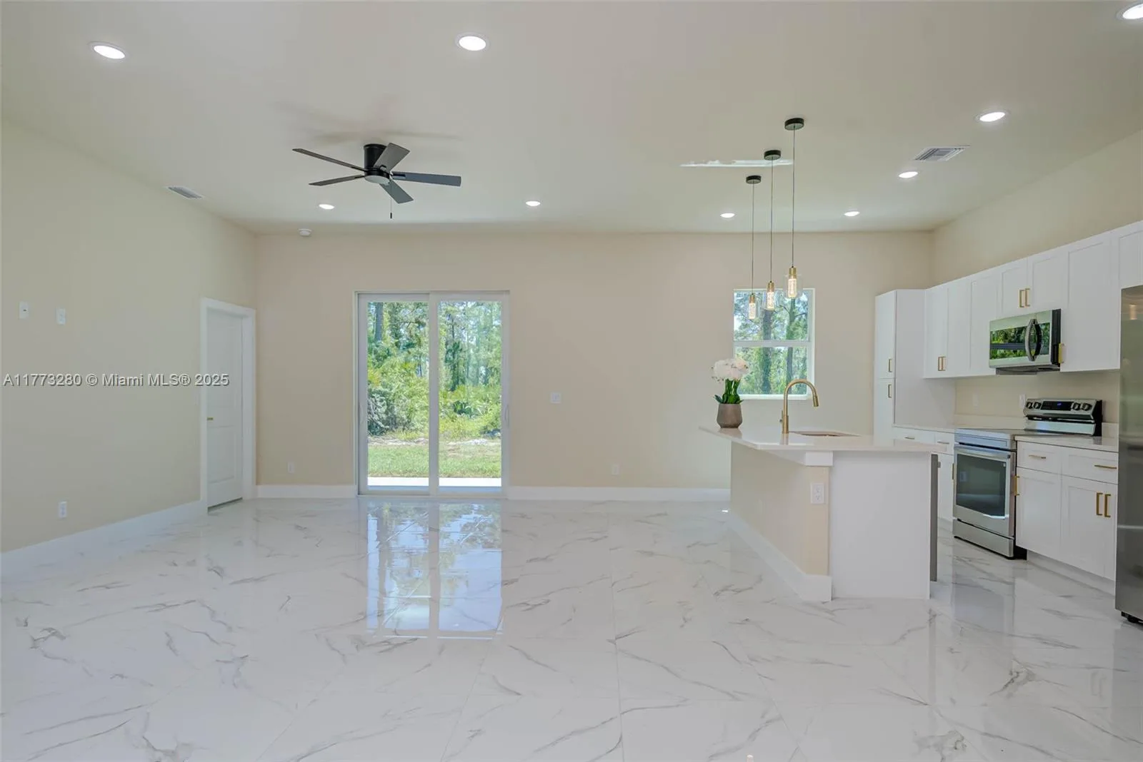 3305 71st St W, Lehigh Acres, FL 33971 photo 5