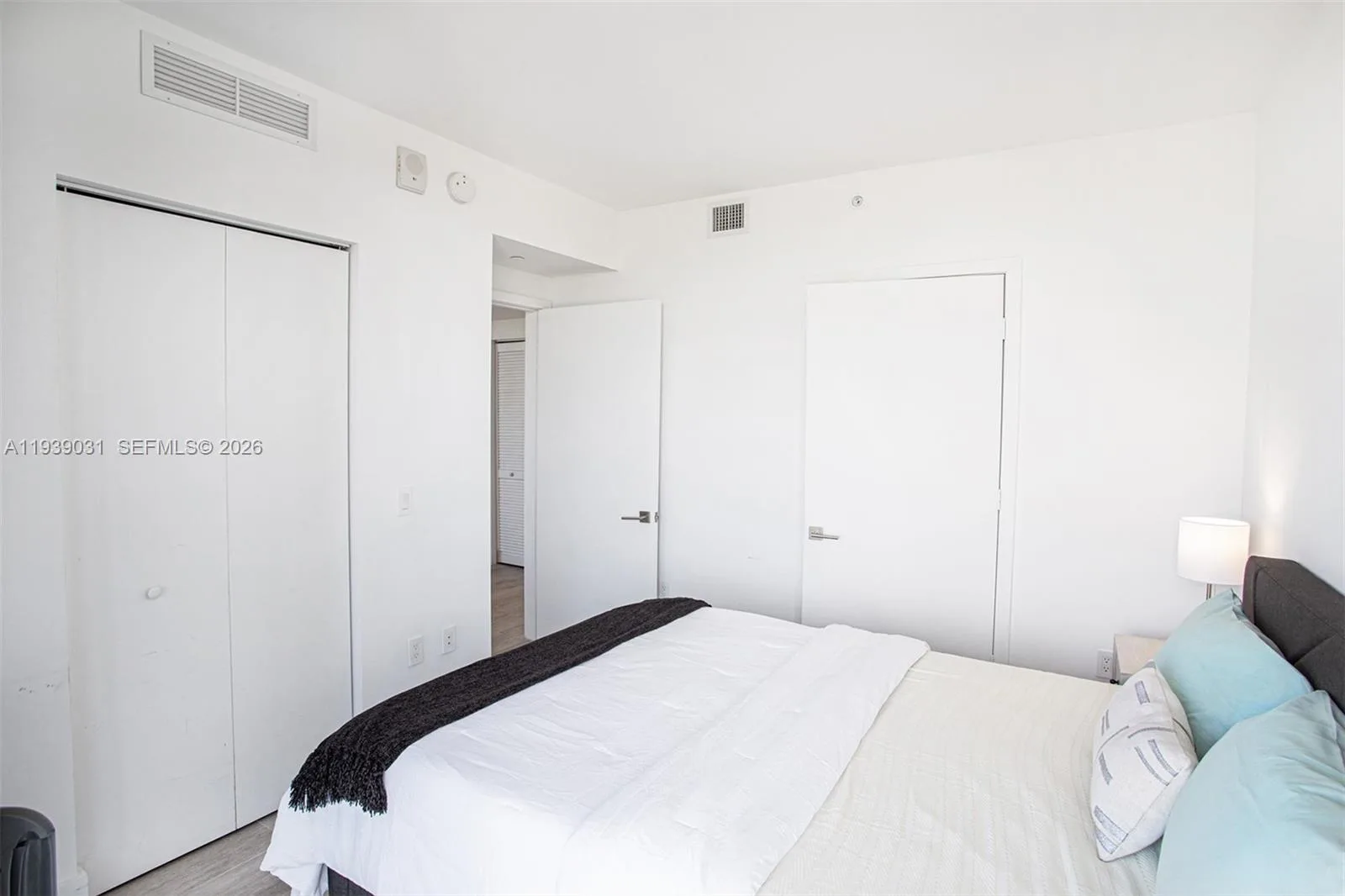 121 NE 34th St # 2616, Miami, FL 33137 photo 11