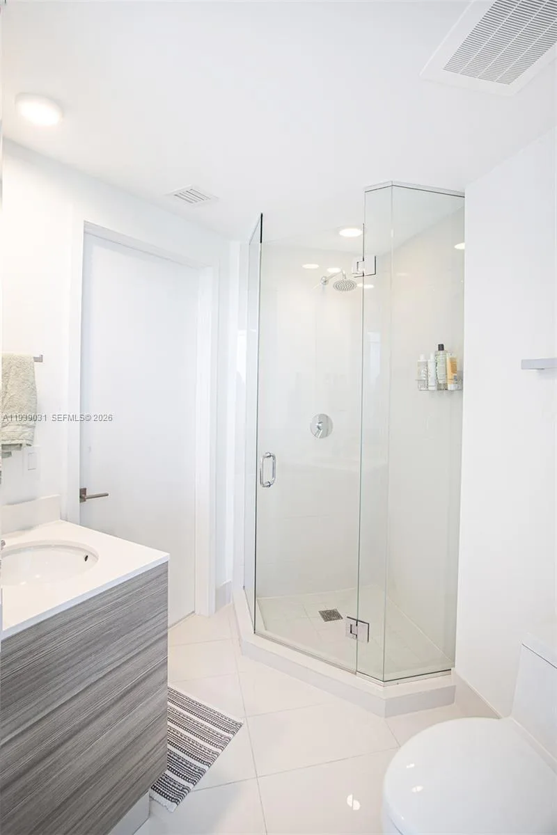 121 NE 34th St # 2616, Miami, FL 33137 photo 12