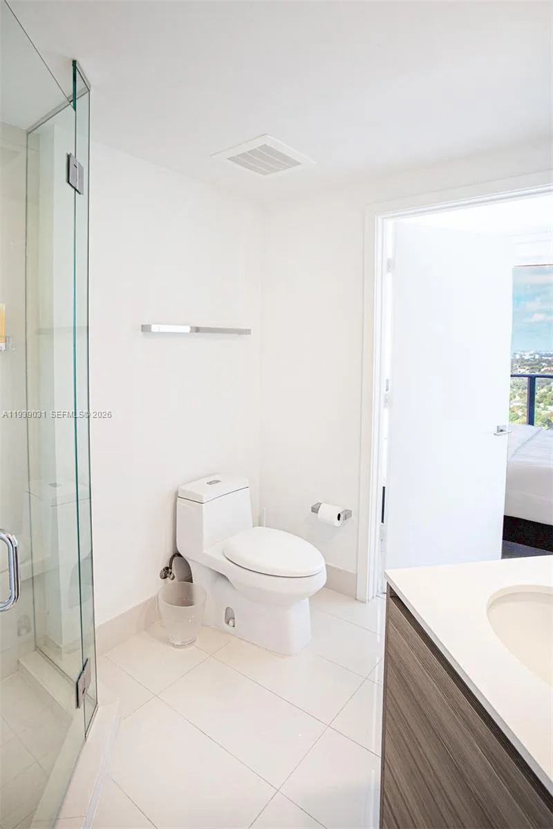121 NE 34th St # 2616, Miami, FL 33137 photo 13