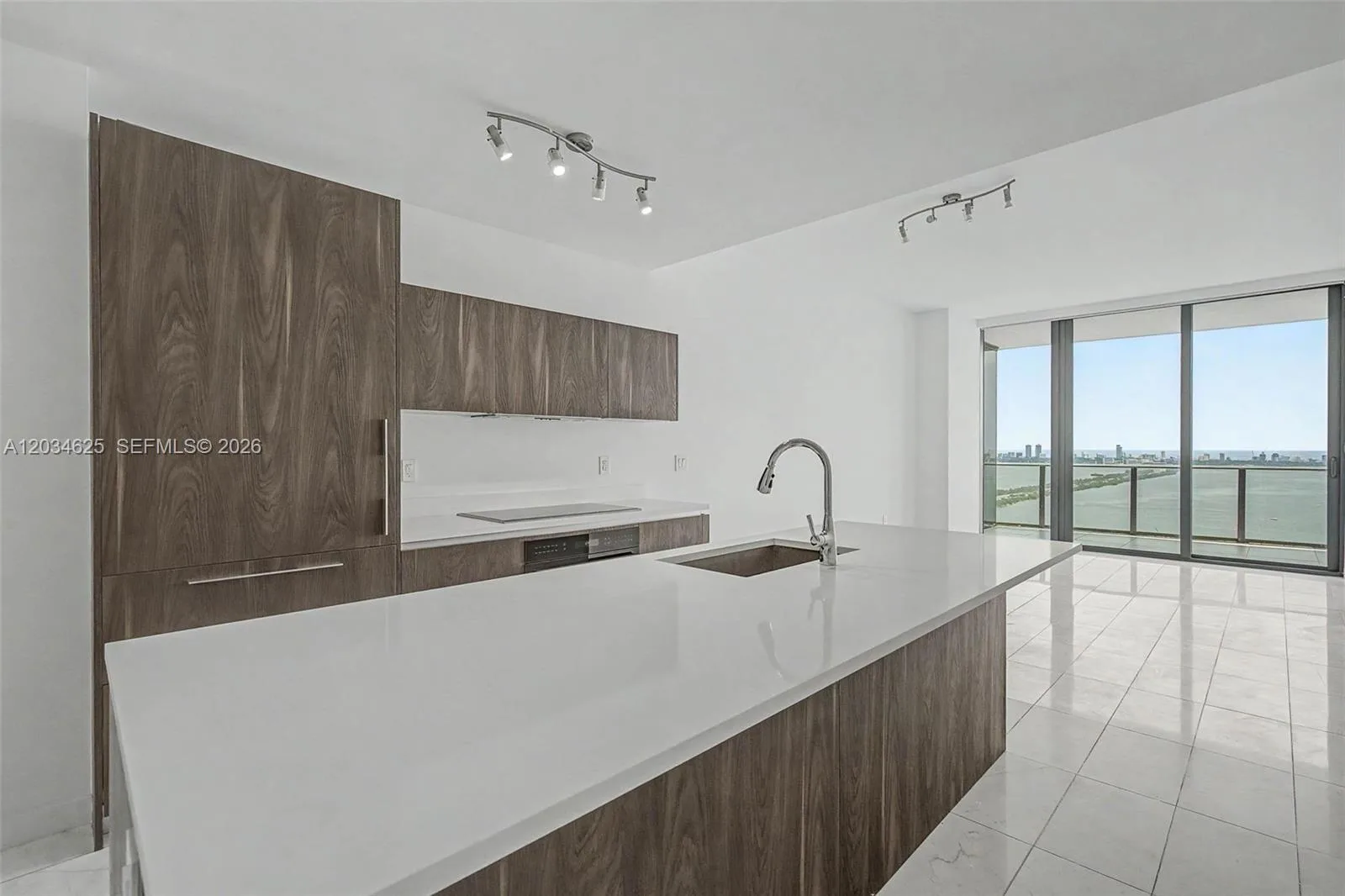 480 NE 31st St # 3902, Miami, FL 33137