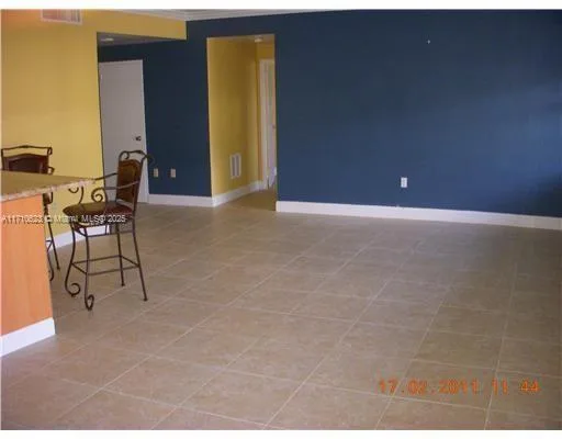 5255 Collins # 1A, Miami Beach, FL 33140 photo 11