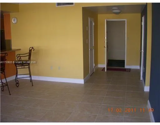 5255 Collins # 1A, Miami Beach, FL 33140 photo 12