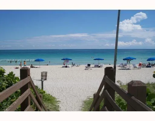 5255 Collins # 1A, Miami Beach, FL 33140 photo 7