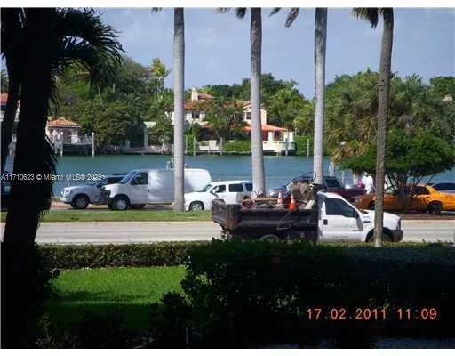 5255 Collins # 1A, Miami Beach, FL 33140 photo 8