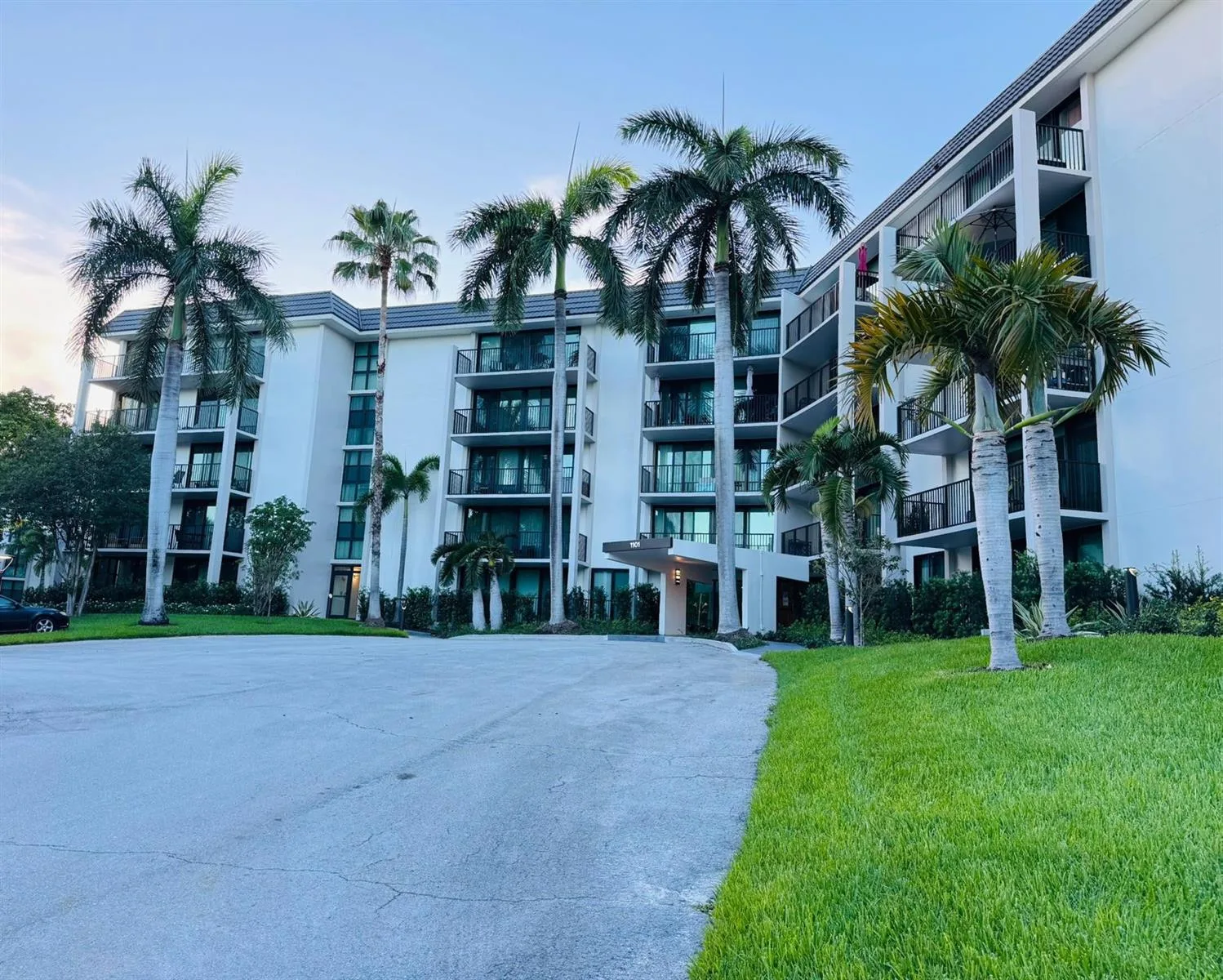 1101 RIVER REACH Drive # 215, Fort Lauderdale, FL 33315 photo 2