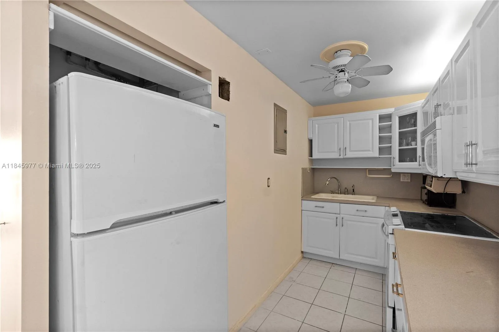 200 S Birch Rd # 1212, Fort Lauderdale, FL 33316 photo 12