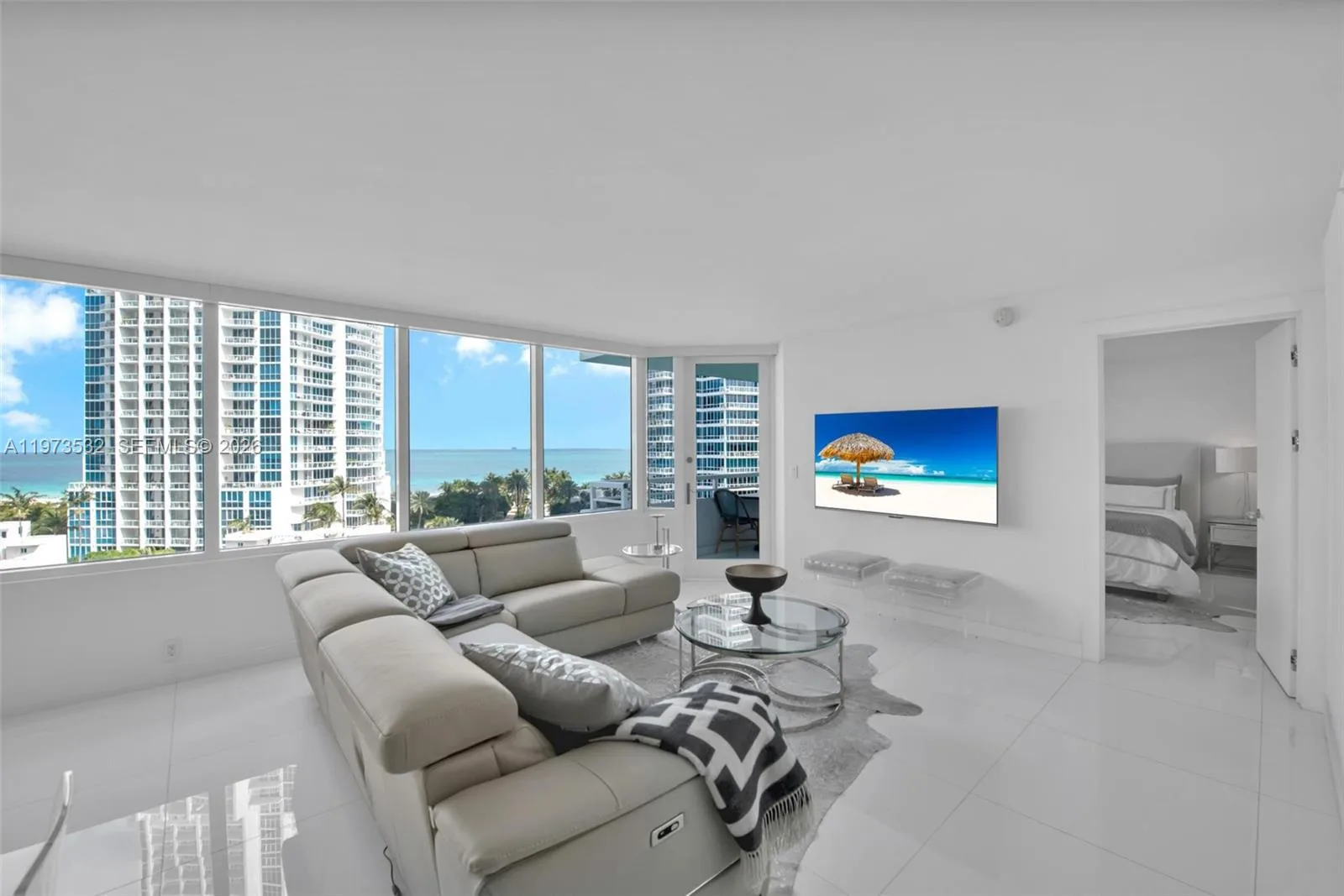 400 S Pointe Dr # 1006, Miami Beach, FL 33139 photo 10