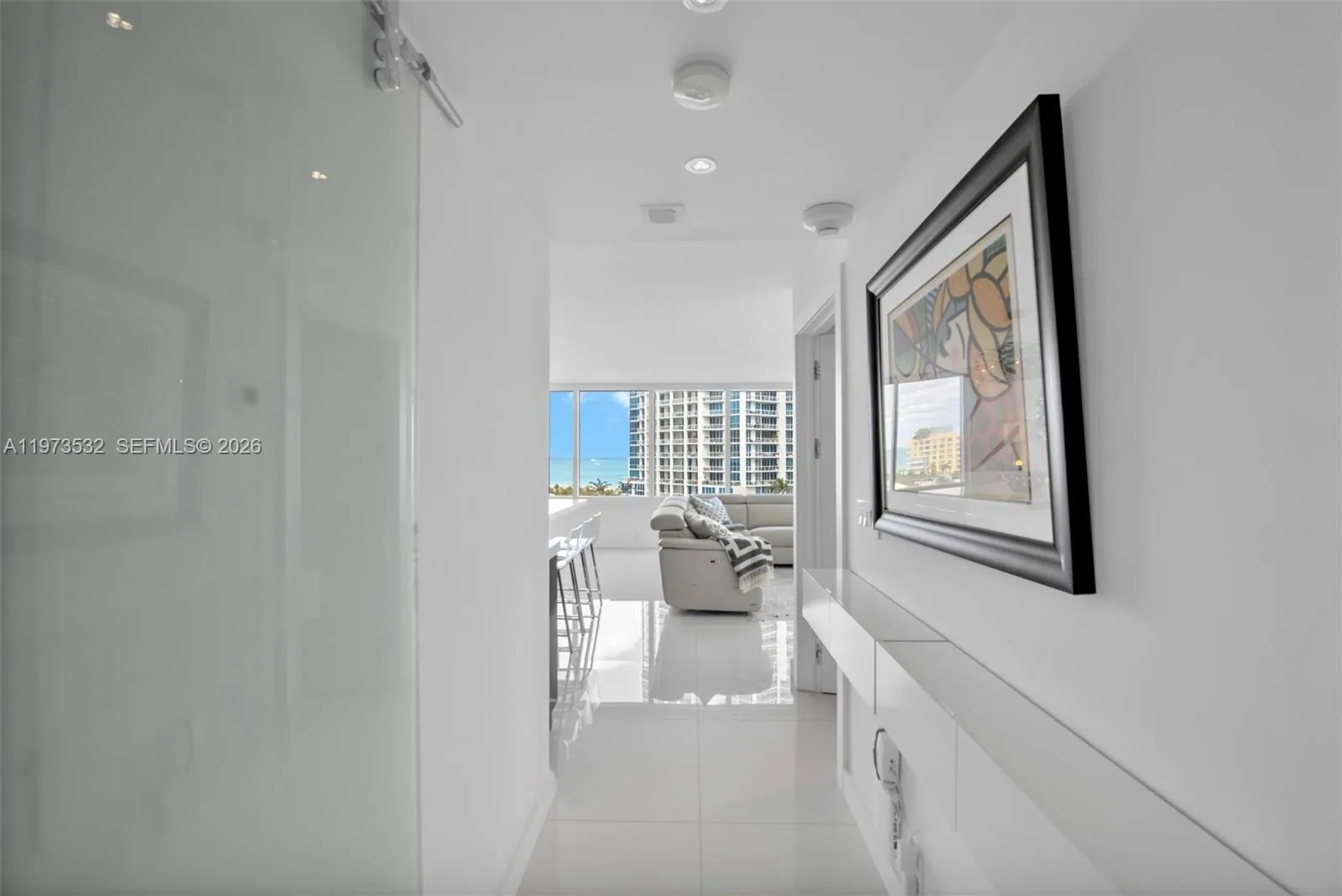 400 S Pointe Dr # 1006, Miami Beach, FL 33139 photo 7
