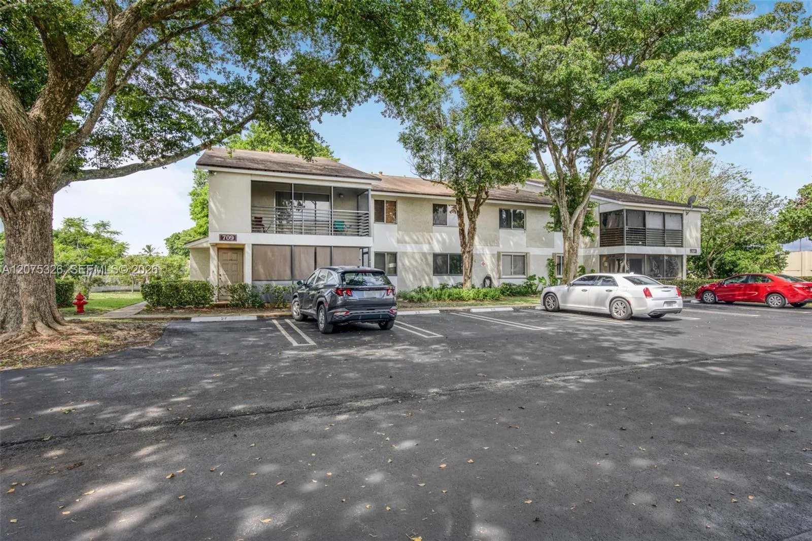 709 Gardens Dr # 101, Pompano Beach, FL 33069 photo 2