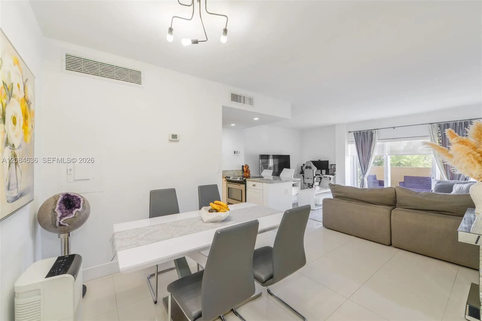 880 NE 69th St # 5L, Miami, FL 33138