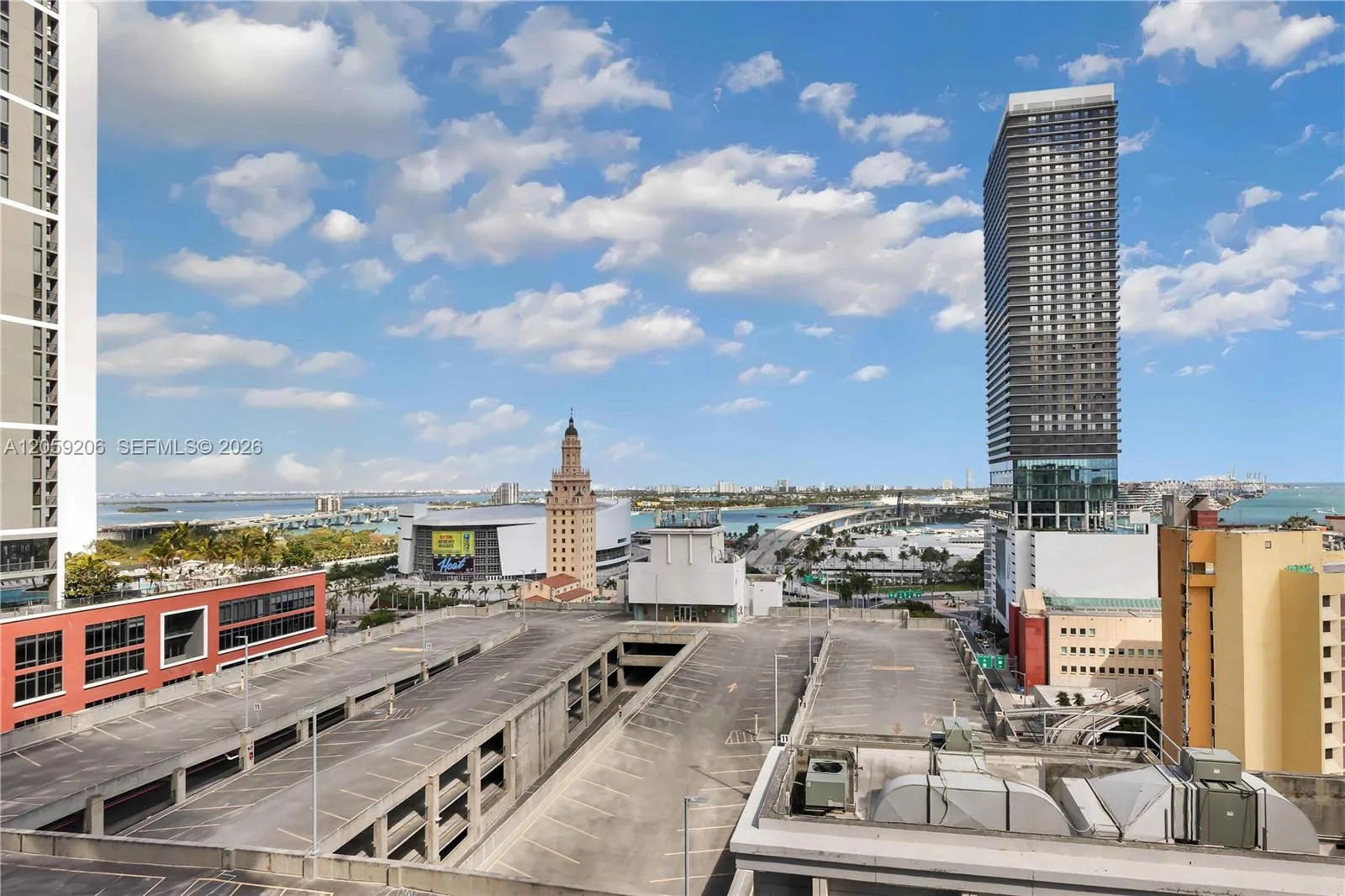 121 NE 5th St # 1800, Miami, FL 33132 photo 2