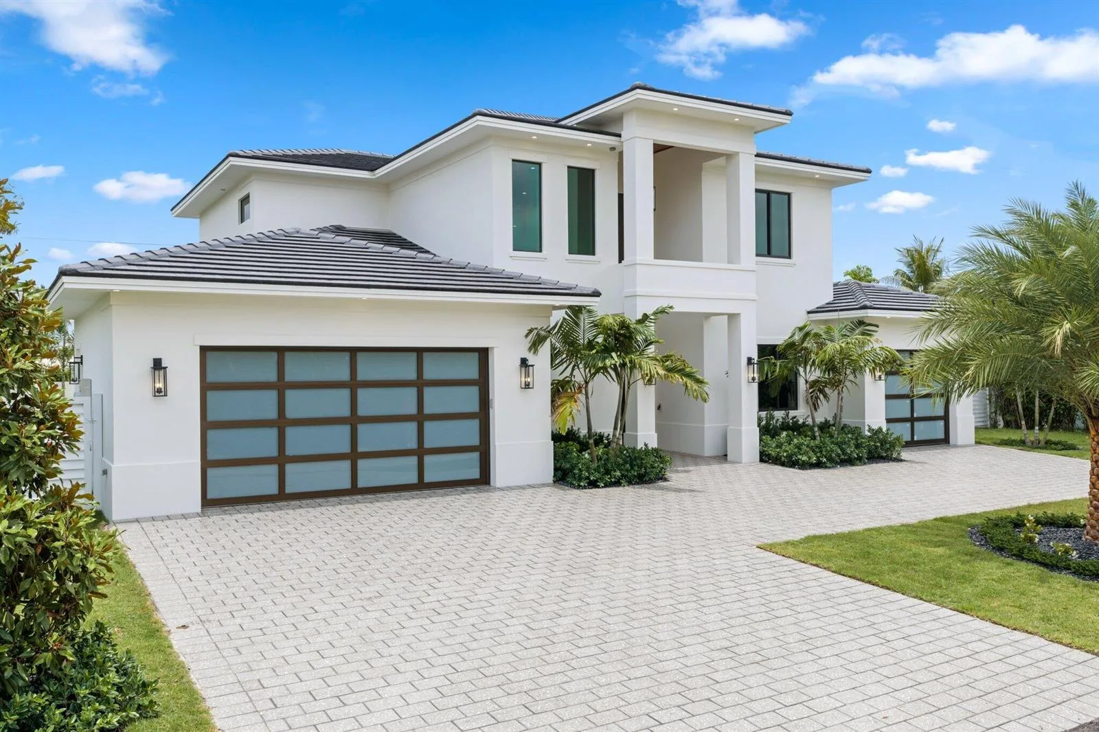 1160 Emerald Drive, Riviera Beach, FL 33404 photo 7