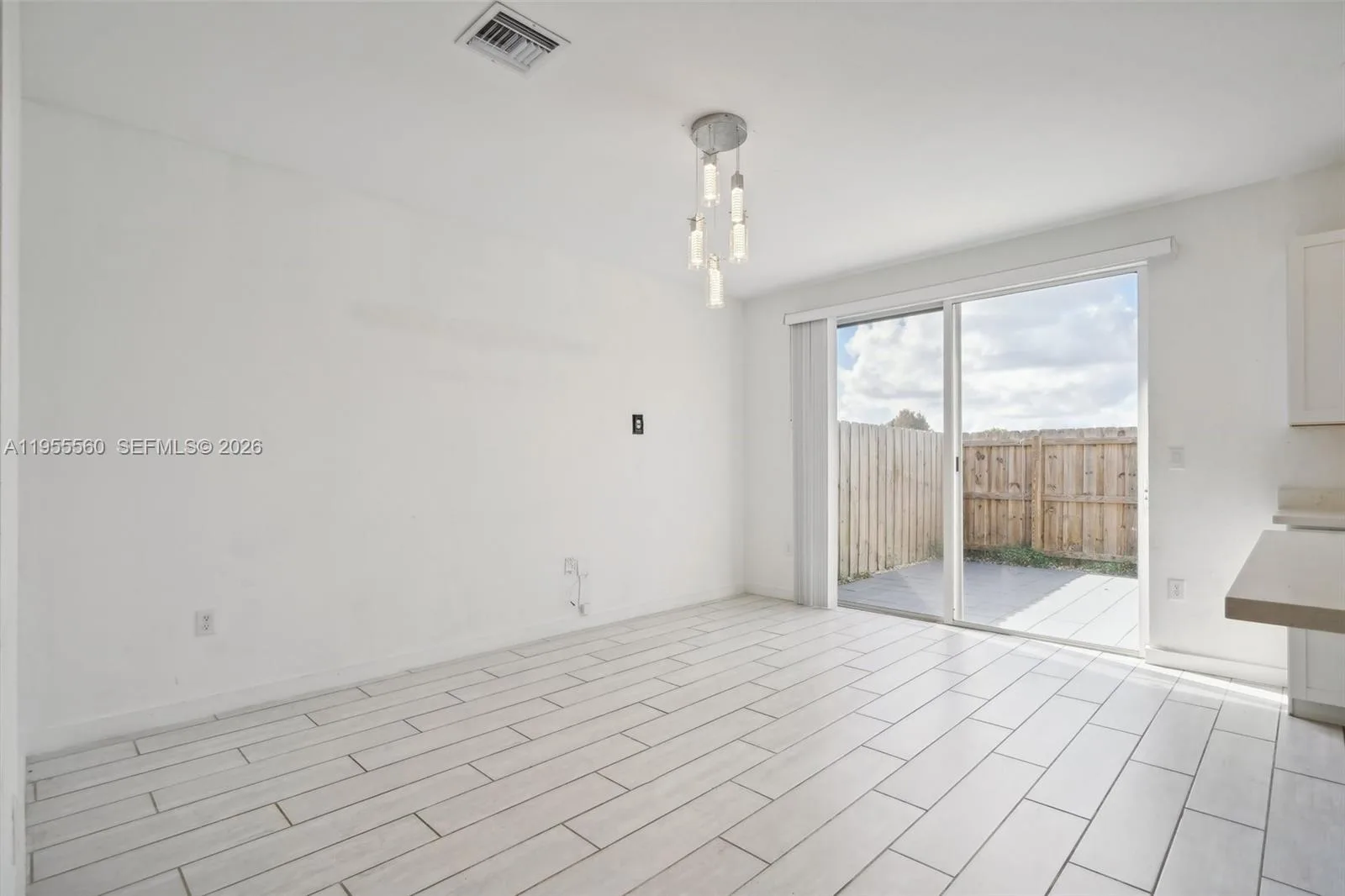 1006 SE 23rd Ave, Homestead, FL 33035 photo 4