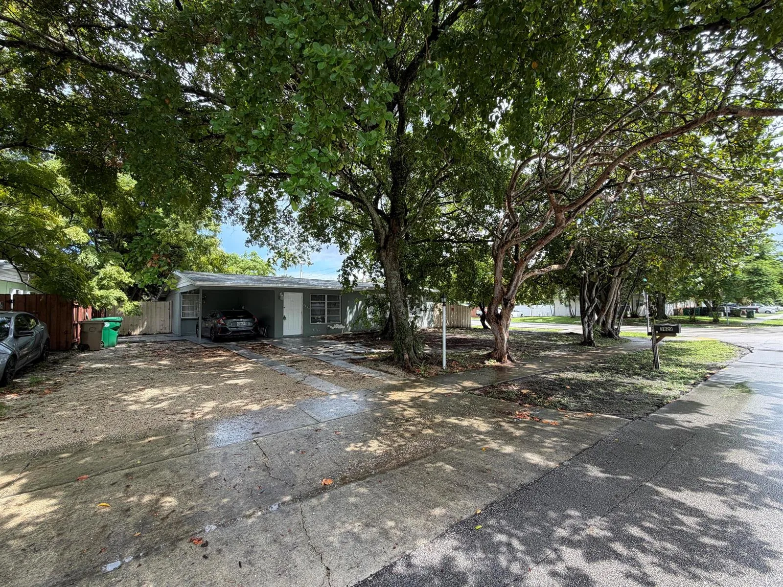 3820 SW 61ST Avenue, Davie, FL 33314