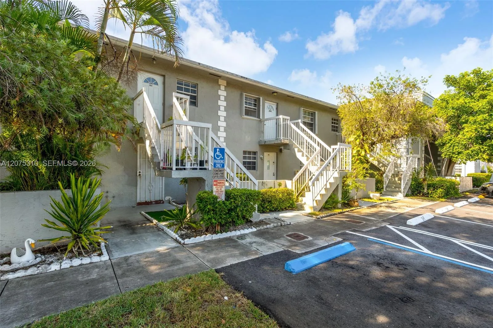 426 NE 210th Cir Ter # 103-2, Miami, FL 33179