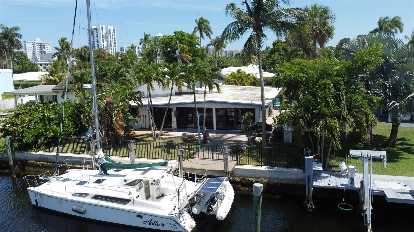 11 SUNSET Lane, Lauderdale By The Sea, FL 33062
