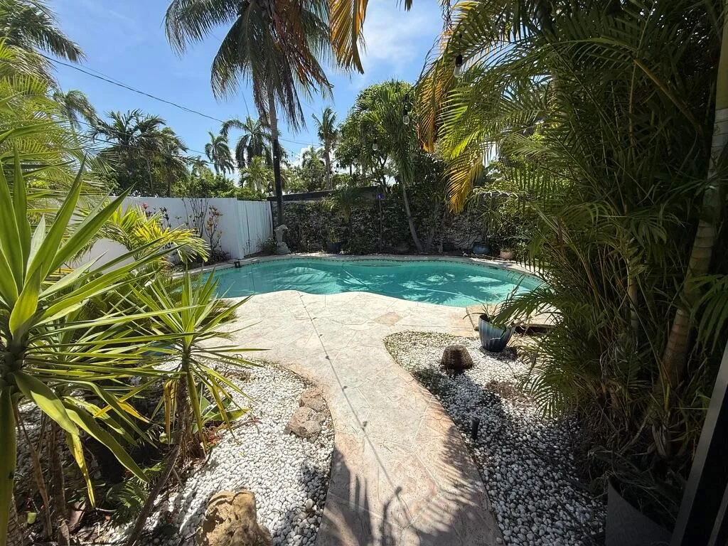 11 SUNSET Lane, Lauderdale By The Sea, FL 33062 photo 6