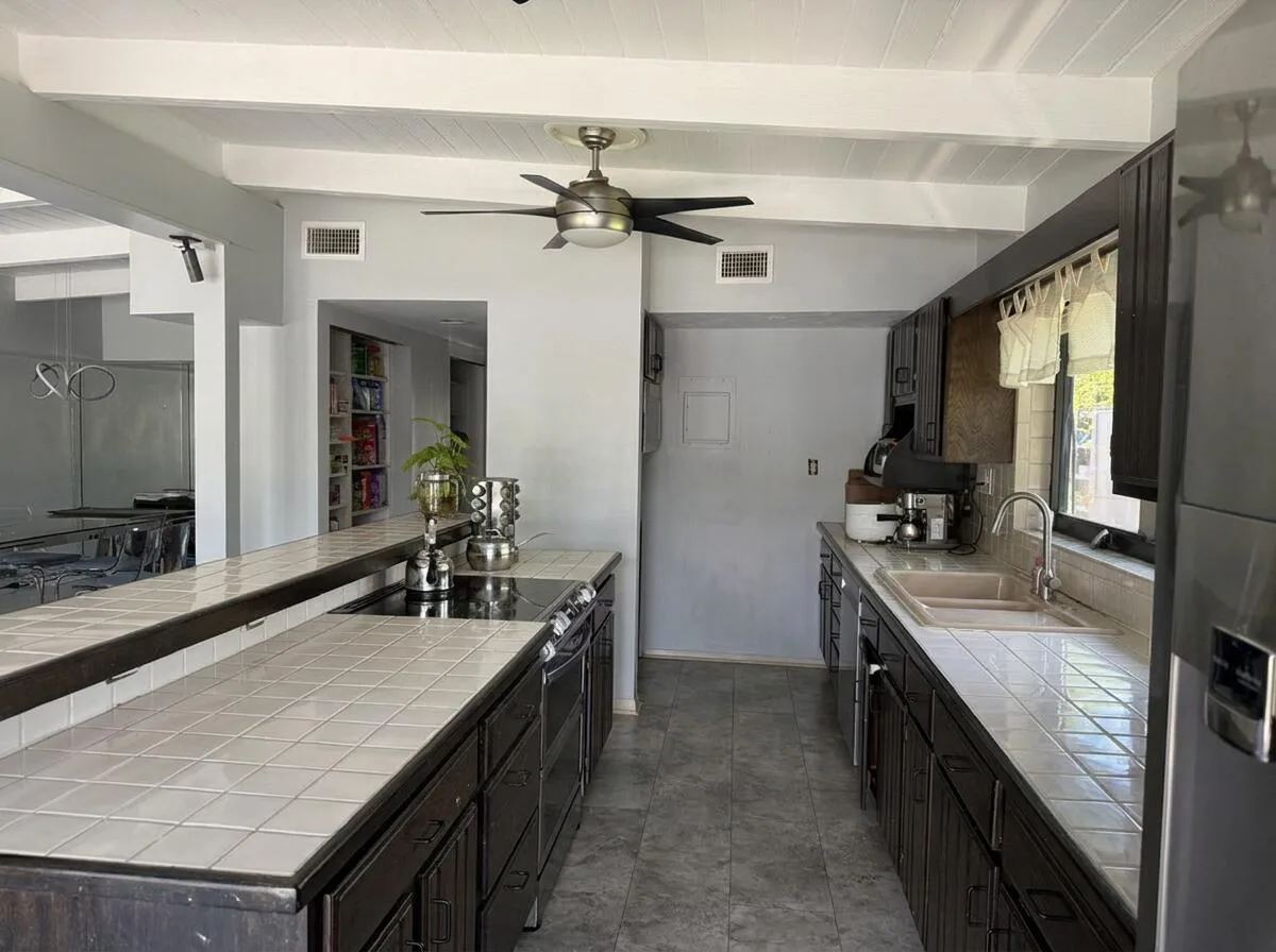 11 SUNSET Lane, Lauderdale By The Sea, FL 33062 photo 7