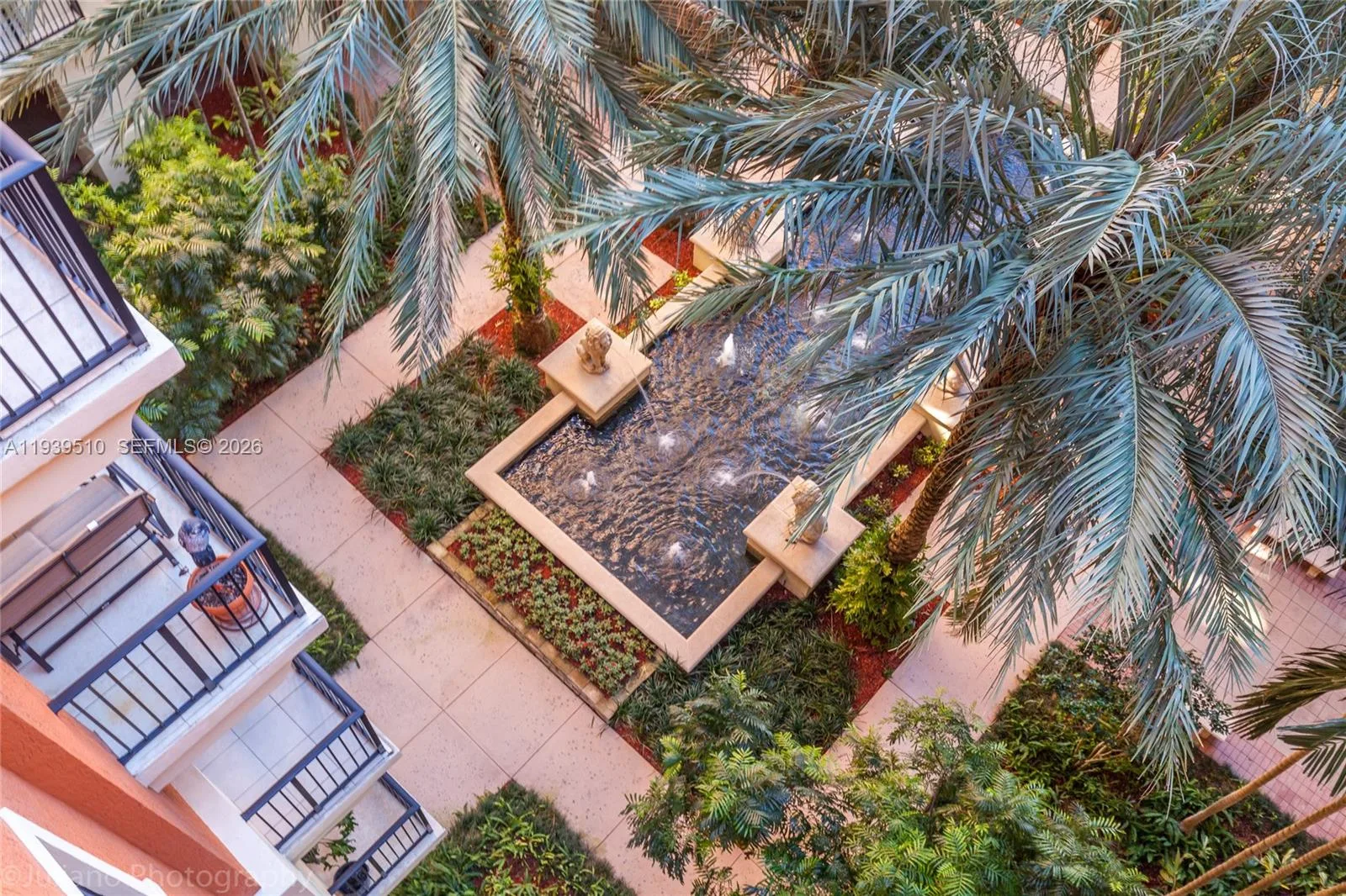 100 Andalusia Ave # 609, Coral Gables, FL 33134 photo 2