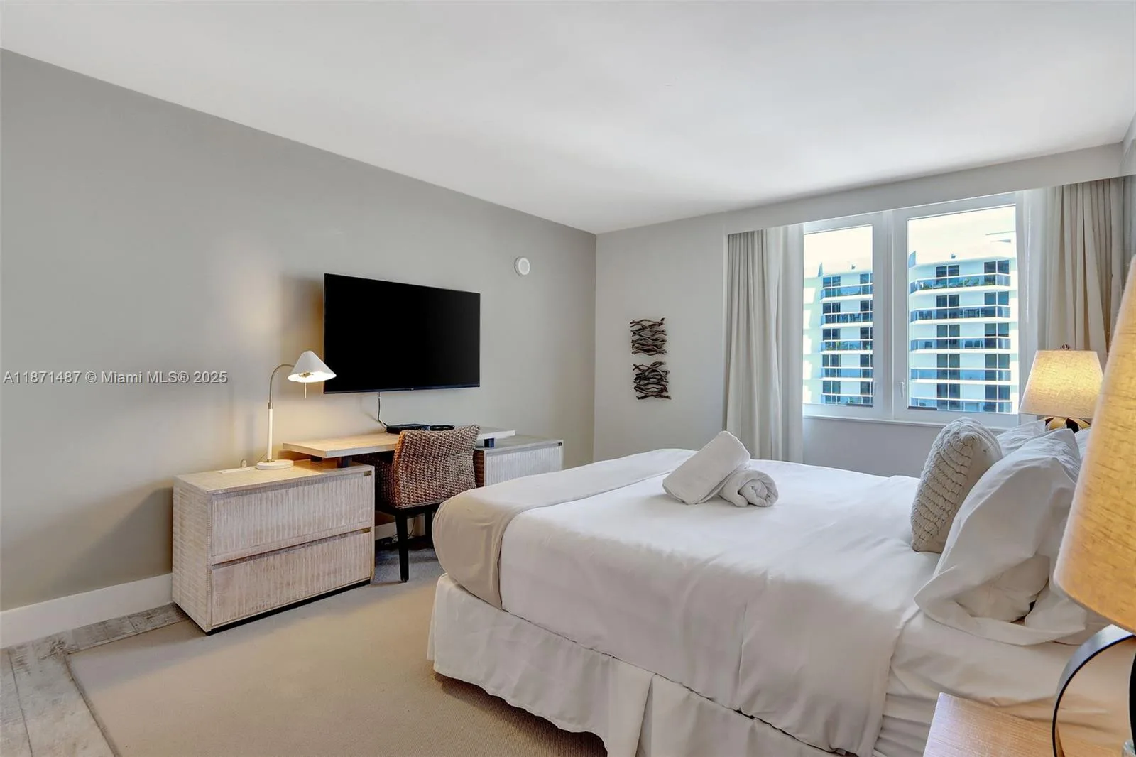 102 24th St # 1213, Miami Beach, FL 33139 photo 11
