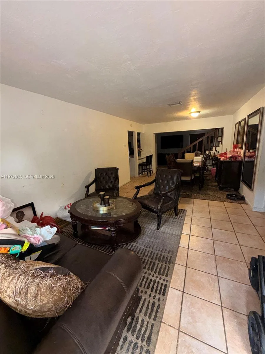7191 Park St, Hollywood, FL 33024 photo 5