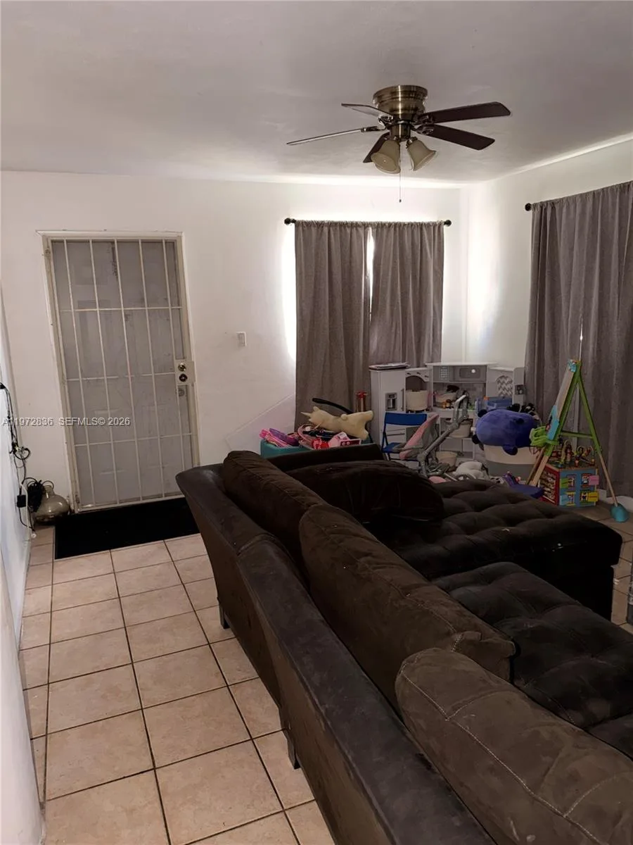 7191 Park St, Hollywood, FL 33024 photo 7