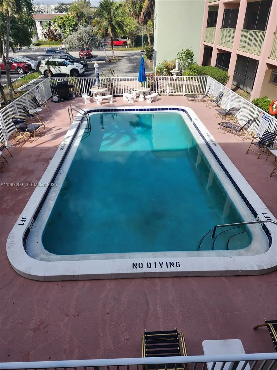 100 SE 6th Ave # 107, Pompano Beach, FL 33060